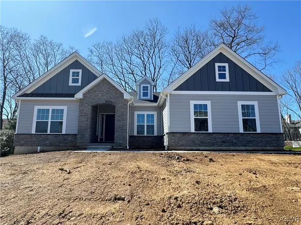 2658 Hollow View Dr Lot 4, Forks Township, PA 18040