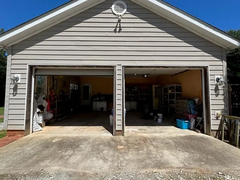 6968 Moontown Dr E — Photo 16