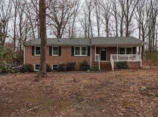 410 Forrester Dr, Greenville, SC 29607