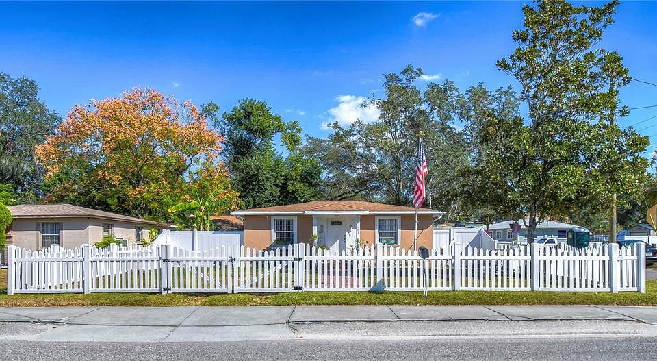 1st image of 501 NE 12TH AVENUE