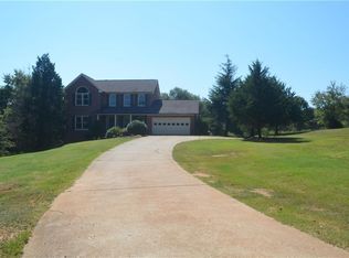 425 Tanners Bridge Rd, Monroe, GA 30656