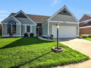 373 Conestoga Dr, Chesterton, IN 46304