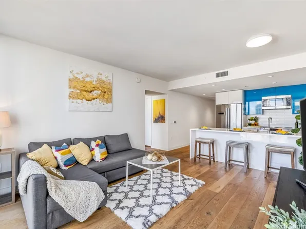 1001 Queen St #1213, Honolulu, HI 96814
