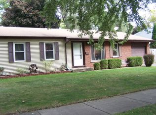 1258 Sarasota Dr, Wheeling, IL 60090