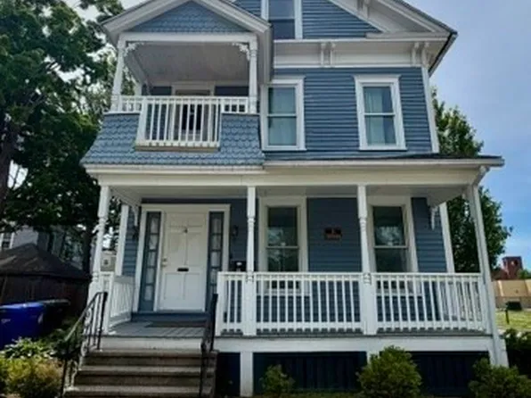 111 113th Bay, Springfield, MA 01109