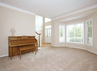 1239 Cromwell Ln, Naperville, IL