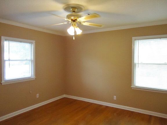 5th image of 4034 Tallman Dr