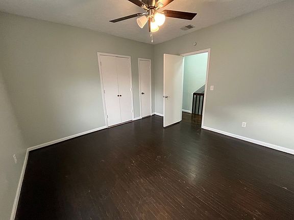 5th image of 1000 Heath St APT C