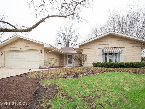 1424 Chartwell Rd, Schaumburg, IL 60195