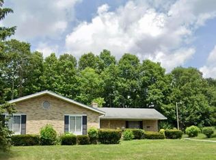 4482 Powder Horn Dr, Dayton, OH 45432