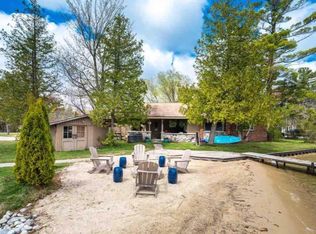 7811 Hillside Dr, Traverse City, MI 49685