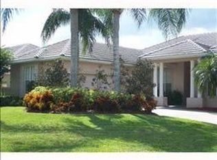 4318 Beau Rivage Cir, Lutz, FL 33558