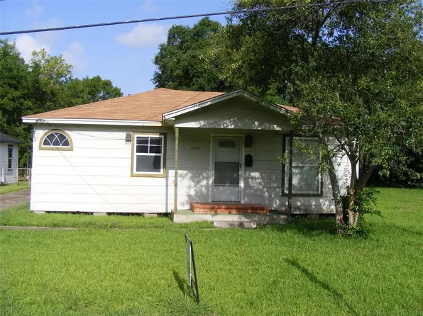 7906 Grandview St, Houston, TX 77051