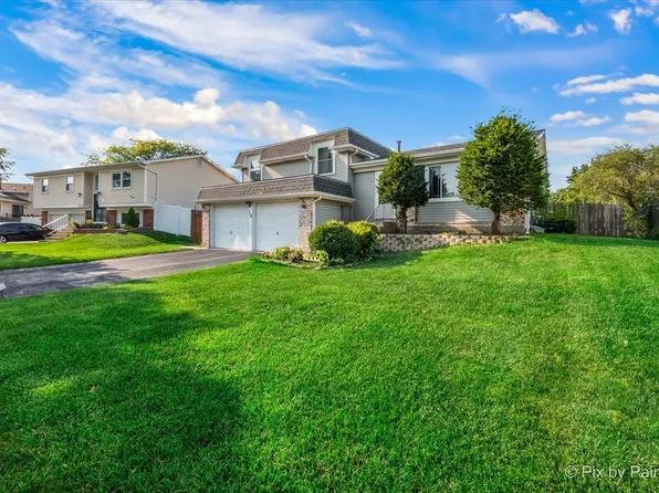 134 W Schubert Ave, Glendale Heights, IL 60139