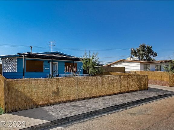 3rd image of 6233 Evergreen Ave