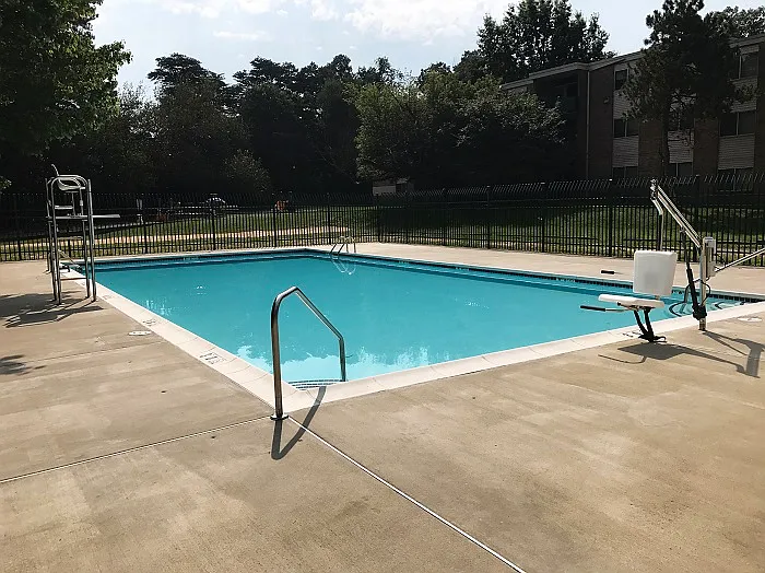Riverdale Village Apartments — Photo 12