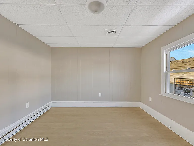 1007 Washburn St #2 — Photo 5