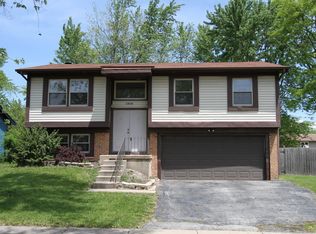 5808 Allemong Dr, Matteson, IL 60443