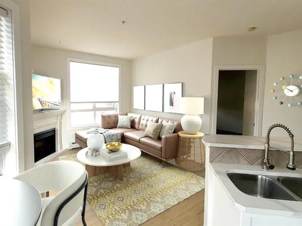 323 S 18th Ave SW #307, Calgary, AB T2S 0C4