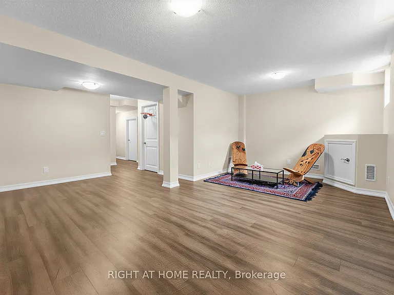 152 Duncan Ln — Photo 26