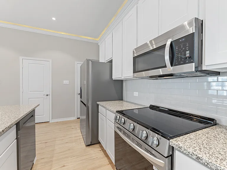 Audra Townhomes — Photo 35