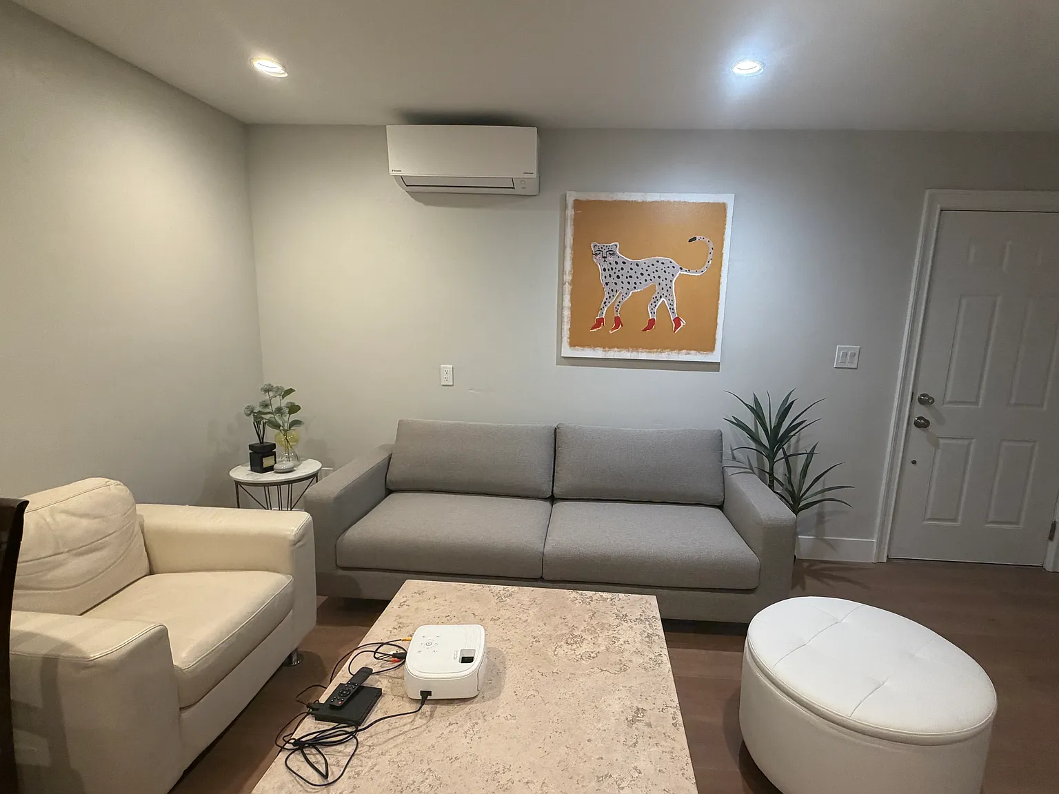 1 bed, 598 sqft, $4,500 — Photo 2