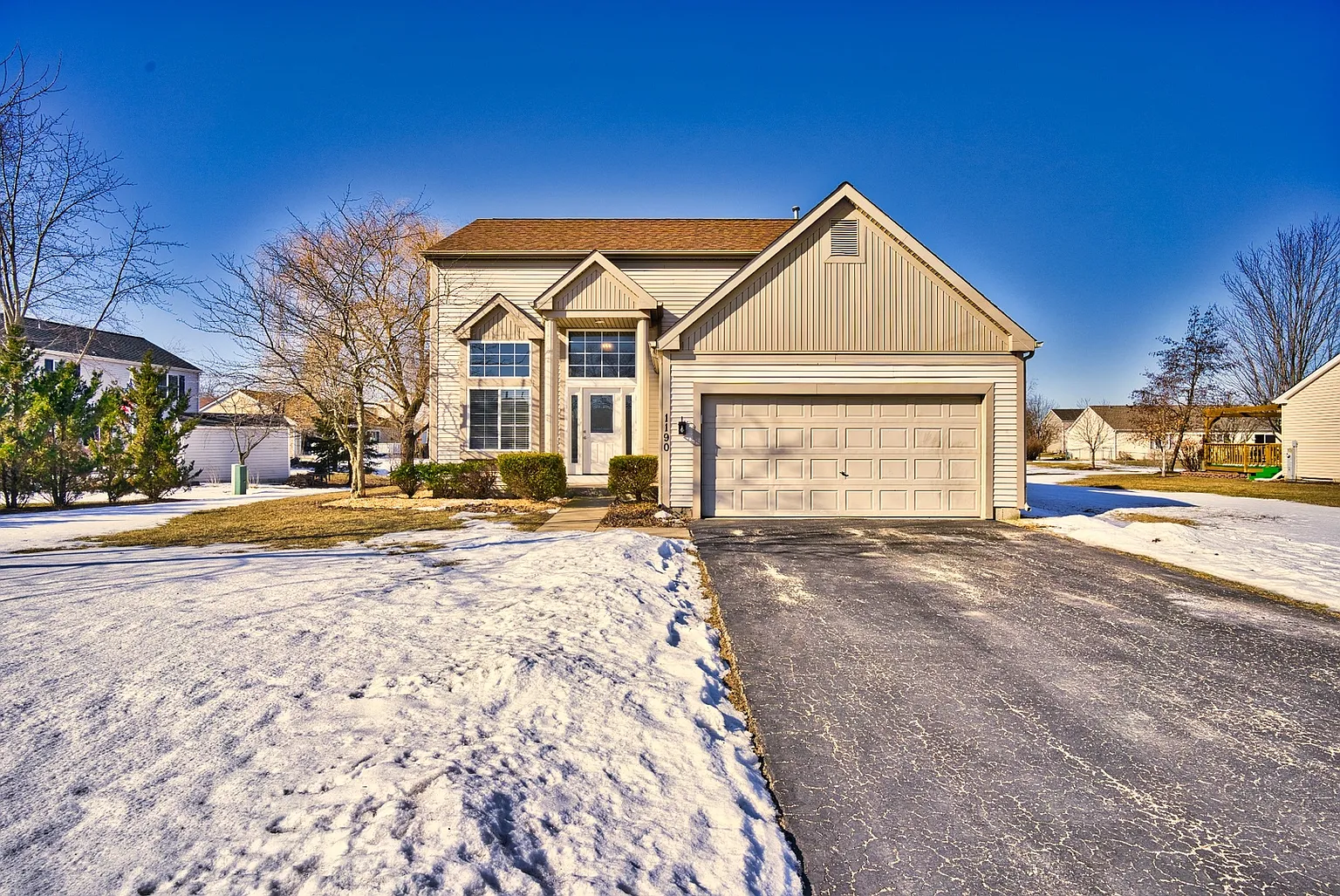 1190 Stonegate Rd photo 1