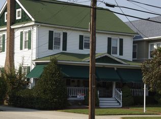 12 Wesley Rd, Ocean City, NJ 08226