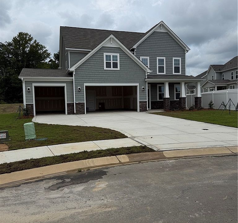1st image of 4209 Autumwood Ln