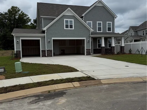 4209 Autumwood Ln, Fayetteville, NC 28311