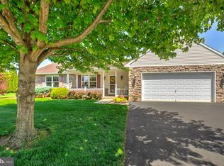 156 Shalom Dr, Denver, PA 17517