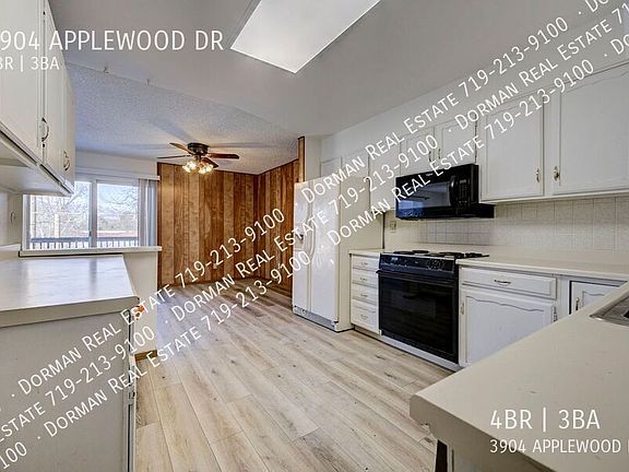 3rd image of 3904 Applewood Dr
