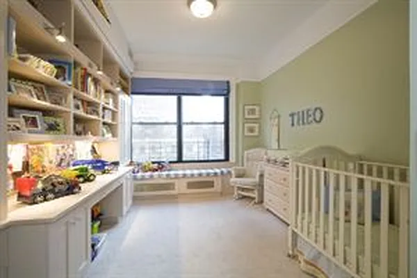 Sold by Douglas Elliman | media 6