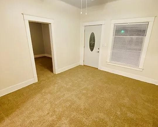 3rd image of 12 E Court St