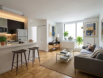 257 Gold Street #6Z image 1 of 16