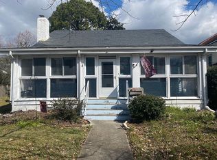 1016 Jamestown Cres, Norfolk, VA 23508