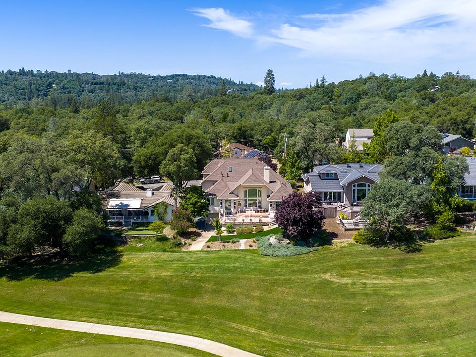 1st image of 18073 Jayhawk Dr