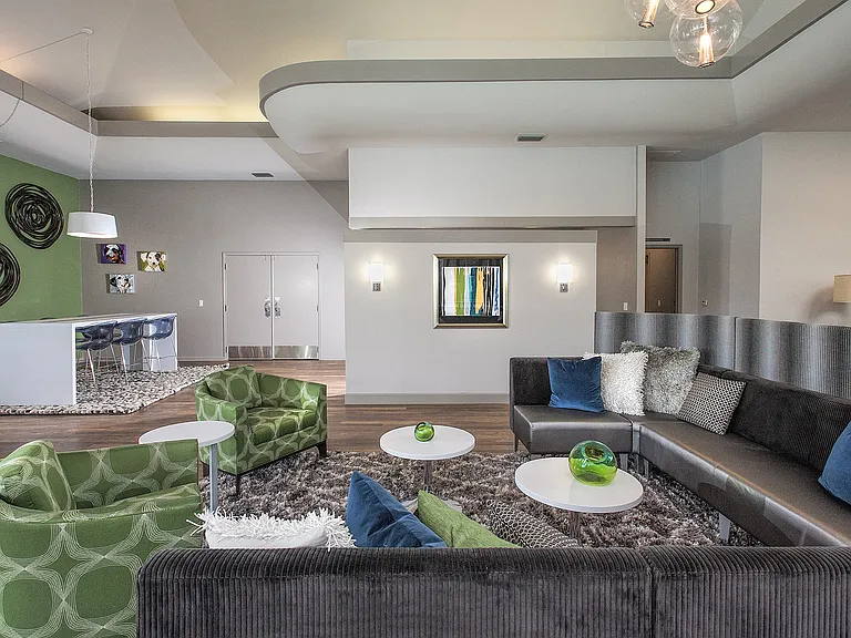 Deer Valley Apartment Homes — Photo 15