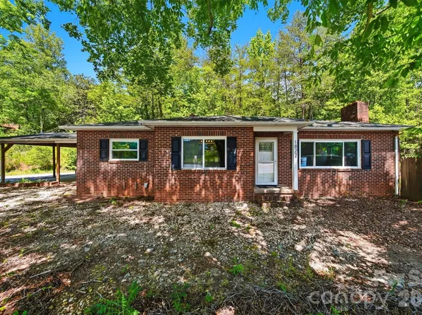 1822 Blowing Rock Blvd, Lenoir, NC 28645