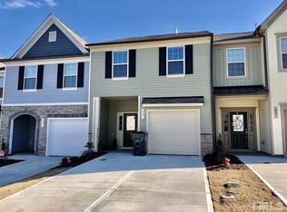 77 E Grove Point Dr, Clayton, NC 27527