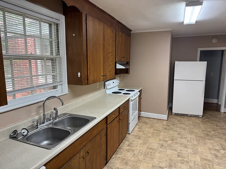 701 S Ott Rd — Photo 6