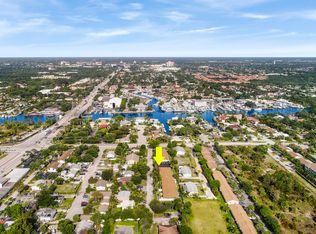 1951 Doffer Ln, North Palm Beach, FL 33408