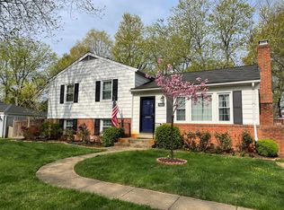 8408 Crossley Pl, Alexandria, VA 22308
