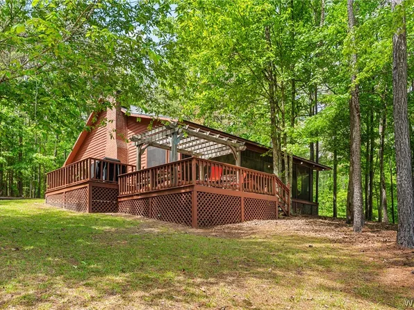 50 White Oak Lck, Fayette, AL 35555