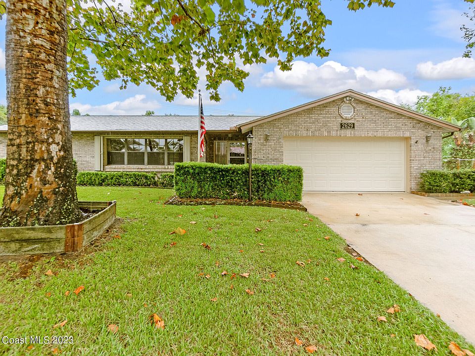1st image of 2629 Applewood Dr