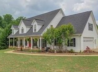 5040 Elrod Rd, Gainesville, GA 30506