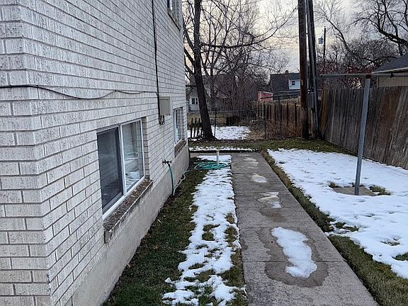 4th image of 525 Brookside Pl