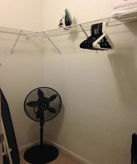Walk in closet