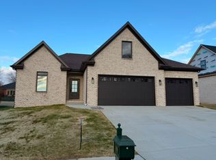 18833 Roscommon Rd, Evansville, IN 47714