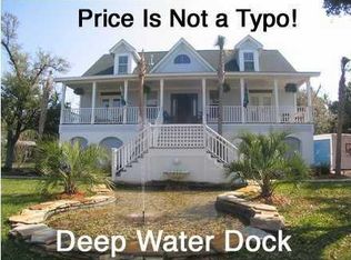 1506 N Edgewater Dr, Charleston, SC 29407